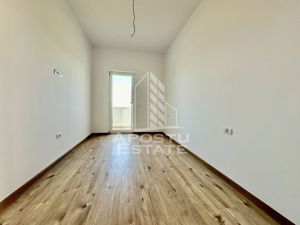 Apartament cu 3 camere, 2 balcoane, parcare acoperita, zona Planetelor - imagine 4