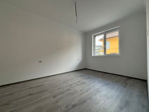 Apartament 2 camere, 47 mp, la Parter, situat la asfalt, in Giroc - imagine 5