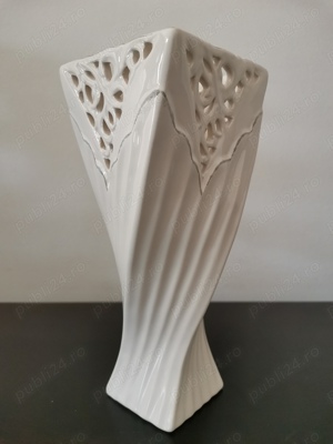 Vază vintage model răsucit porțelan decupat W. Germany  - imagine 2