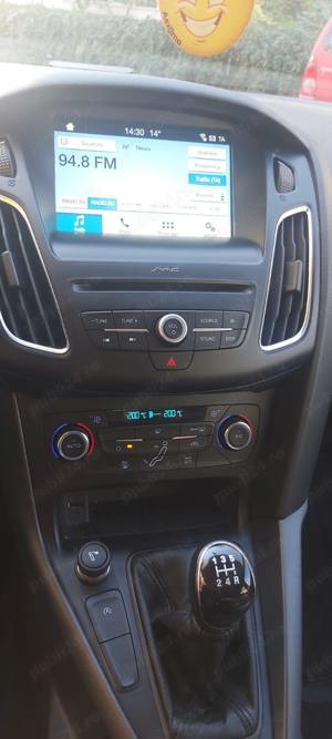 Ford Focus 1,0 Ecoboost - imagine 5