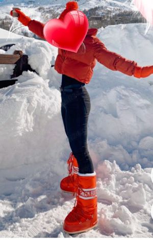  Maseuza matura -Erotism profesional  - imagine 2