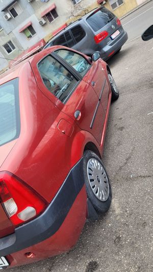 Logan kiss fm 2008, 1,4 mpi - imagine 8