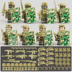 Set 8 Minifigurine tip Lego SWAT cu Scuturi si Camuflaj Verde