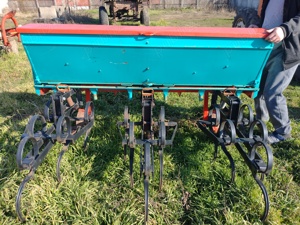 Prășitoare fertilizare  - imagine 4