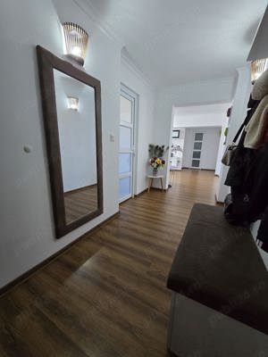 Vand apartament, 4 camere, decomandat, Târgoviște, micro 3, Ctn Brâncoveanu - imagine 6