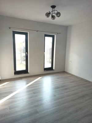 Duplex parter, cu două dormitoare, în spate la Valery - imagine 7