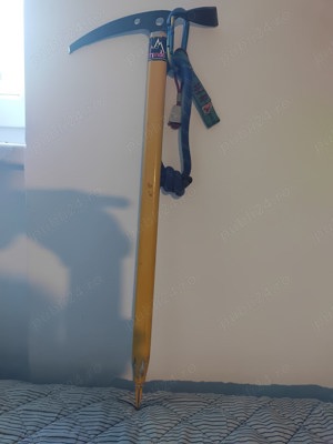 Rucsaci, piolet, carabiniera si altele