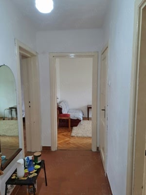 Închiriez apartament 2 camere decomandate zona Bălcesu - imagine 4