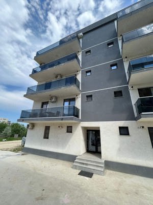 Închiriez apartament 2 camere 