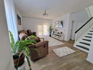 Duplex superb, mobilat, in centrul Mosnitei - imagine 5