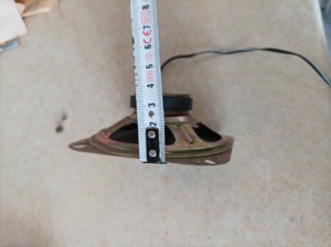 Vând 2 difuzoare 4ohmi și 4 w