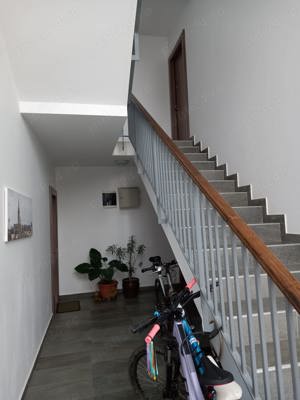 PF ofer spre inchiriere apartament 2 camere la vila Parcul Sub Arini - imagine 2