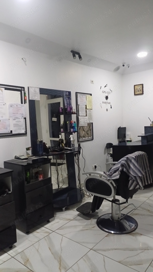 Coafeza.  Manichiurista  - imagine 3