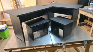 Bancuta cu taburet, negru si maro. - imagine 5