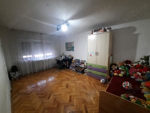 Apartament cu 2 camere decomandat