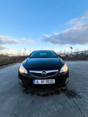 Opel Astra J 1.6 An 2013 - imagine 3