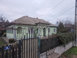 Casa de vânzare Com Curcani 