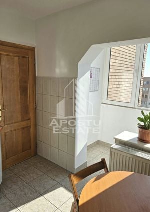 Apartament cu 3 camere, in Zona Fortuna, Arad. - imagine 9