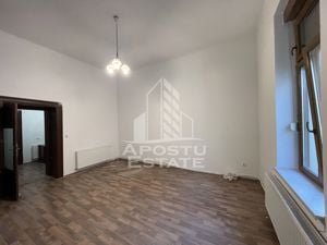 Apartament, 50 mp, 2 camere, Piata Unirii - imagine 2