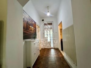 Apartament 2 camere,la casa,curte comuna,zona Dambovita - imagine 5