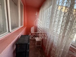 Apartament cu 3 camere in zona Sagului, centrala termica - imagine 11