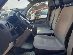 VW Transporter T6 2.0 TDI Lung 2019 102 CP AC Senzori Parcare! - imagine 13