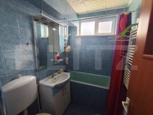 Apartament 2 camere, 44mp, zona Cugir  - imagine 3