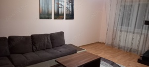 Vind apartament 3 camere, decomandat,mobilat modern,zona Lipovei - imagine 2