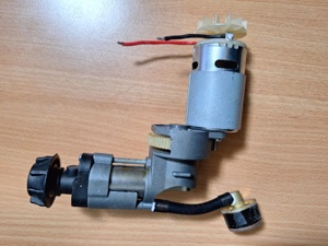 Compresor auto cu piston la 12 volti - imagine 4