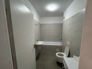 Închiriez apartament 2 camere  - imagine 2