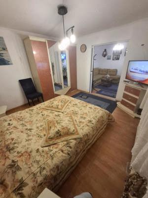 Apartament de inchiriat la CURTE,pe termen scurt sau lung 200ron zi - imagine 3