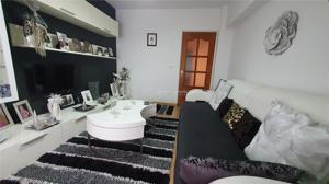 Apartament - 2 camere - 56 mp - Burdujeni - imagine 2