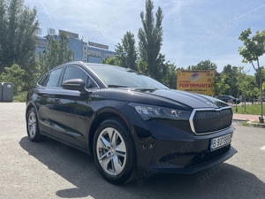 Vand SUV electric Skoda Enyaq iV 80x, 12.700 km, stare exceptionala, full options - imagine 3