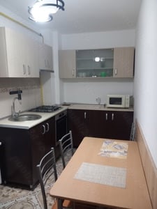 Închiriez apartament 2 camere decoman - imagine 3