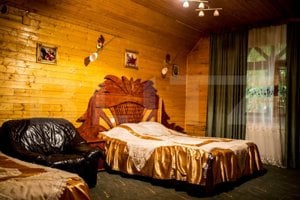 Complex turistic cu 8 cabane,25 de camere,sauna,jacuzzi,ciubar,Sugag - imagine 12