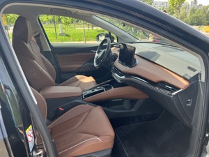 Vand SUV electric Skoda Enyaq iV 80x, 12.700 km, stare exceptionala, full options - imagine 9