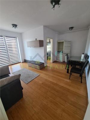 Apartament 2 camere decomandat, etaj intermediar Avantgarden