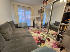 Apartament cu 3 camere, terasa 20 mp, garaj, zona Vivo