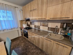 Apartament cu 3 camere, terasa 20 mp, garaj, zona Vivo - imagine 8