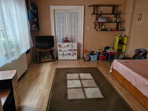 Vând schimb casă cu apartament  - imagine 4