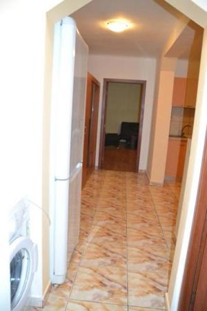 Vanzare Apartament 2 Camere cu Centrala intre Nerva Traian si Mall Vitan - imagine 8