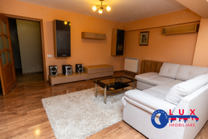 ID 3595 Apartament 3 camere - Strada VICTORIEI - imagine 3