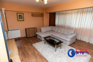 ID 3595 Apartament 3 camere - Strada VICTORIEI