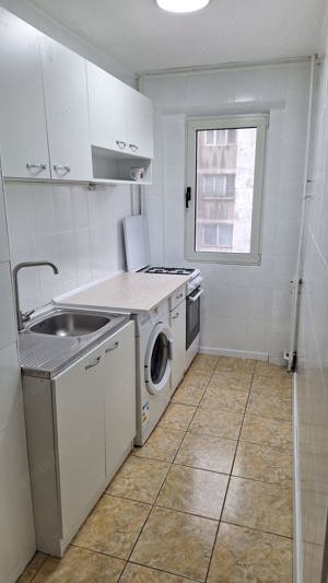 Apartament 2 camere decomandat Gorjului proaspat renovat mobilat utilat -400 Eur -disponibil imediat - imagine 8