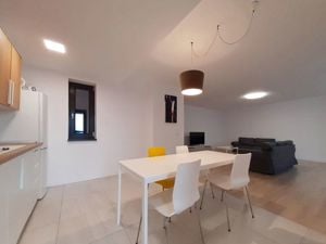 Apartament 3 Camere Inchiriere - Zona Centrala - imagine 17