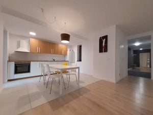 Apartament 3 Camere Inchiriere - Zona Centrala - imagine 2