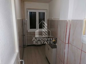 Apartament 2 camere decomandat, etaj 1, zona Dacia - imagine 3