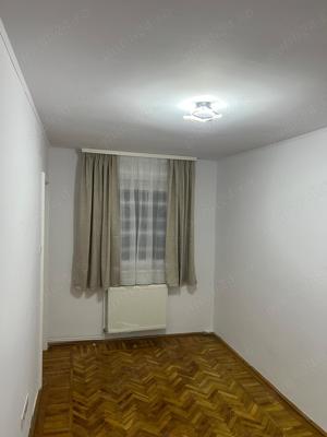 apartament 3 camere+pivnita - imagine 3