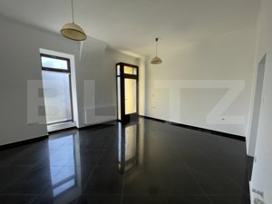 Spatiu comercial de inchiriat, 2 incaperi, 40 mp, zona Centrala