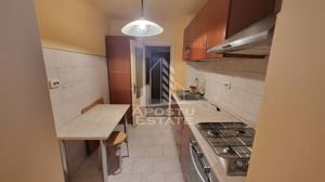 Apartament decomandat,3 camere,etaj 1 Torontalului - imagine 4